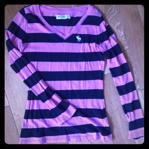 Abercrombie Girls Size M long sleeved tee